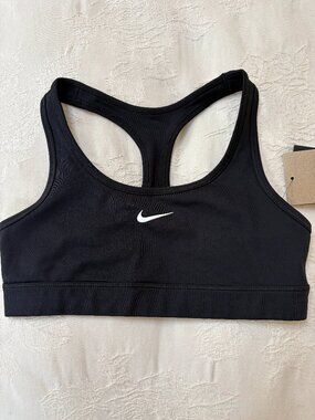 Nike Big Kids' Girls' Sports Bra Size M